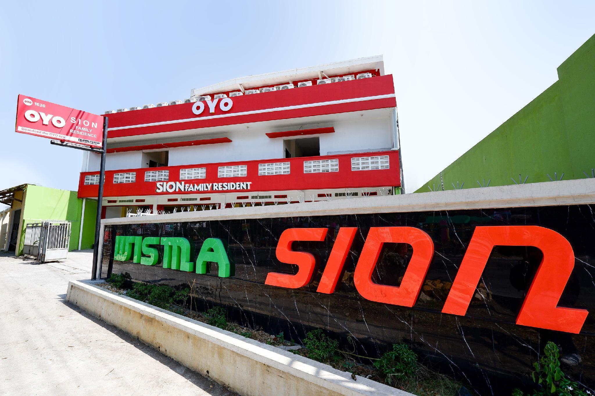 Super Oyo 1620 Sion Family Residence Grobogan Exterior foto